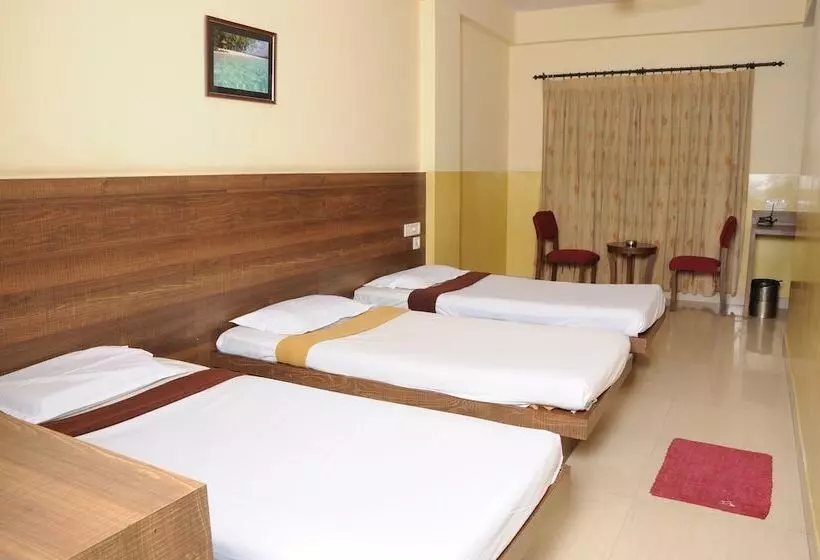 هتل Suvarna Residency