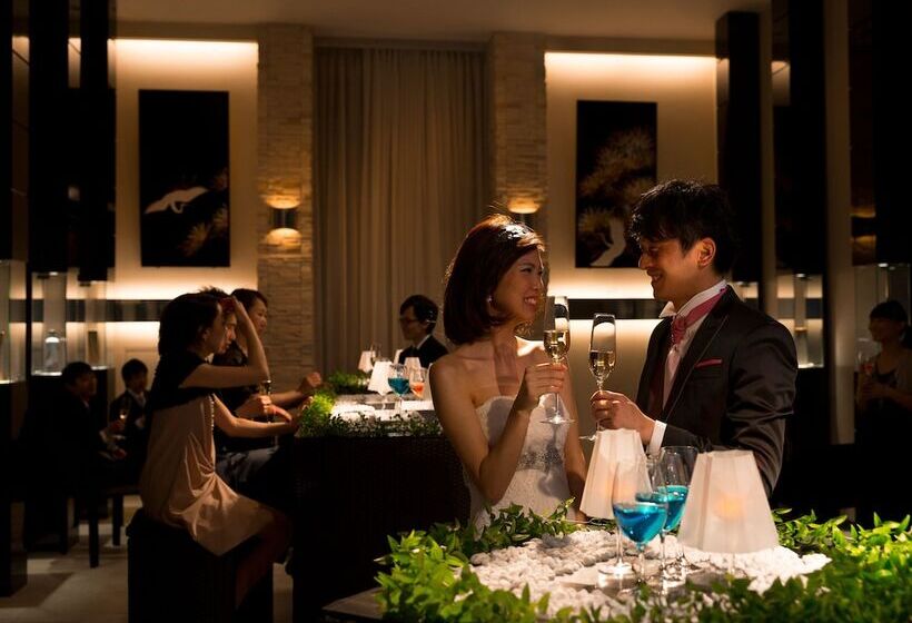 בית מלון כפרי The Screen