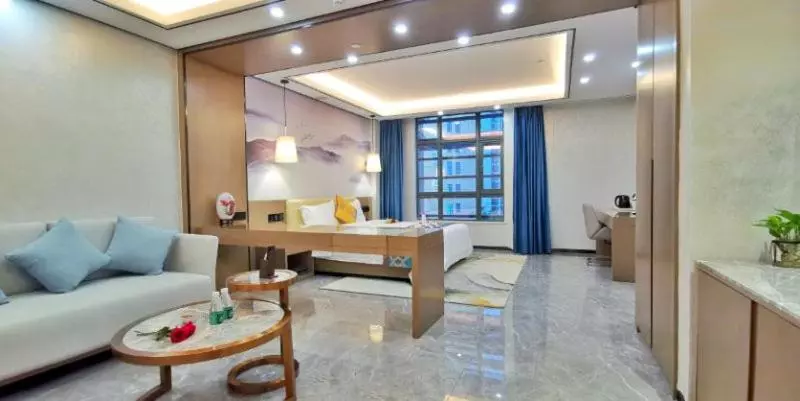 Hotelli Wuzhishan International Therma