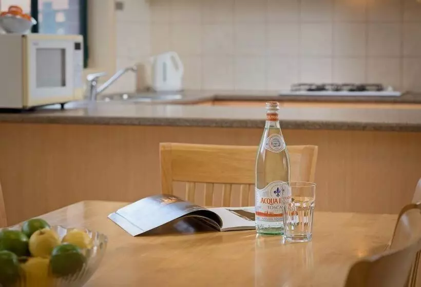 Park Avenue Forest Hill