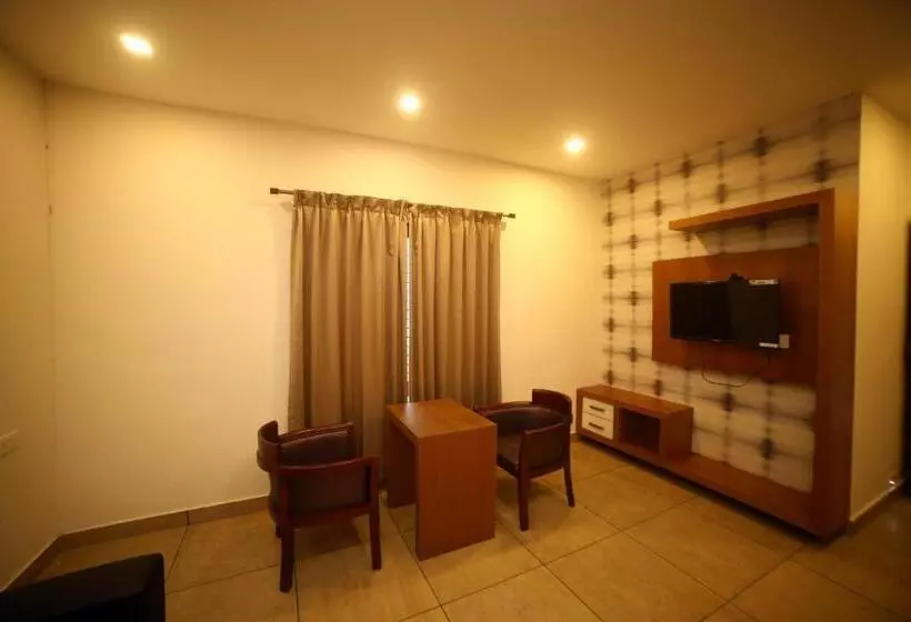 Hotelli Aura Residency