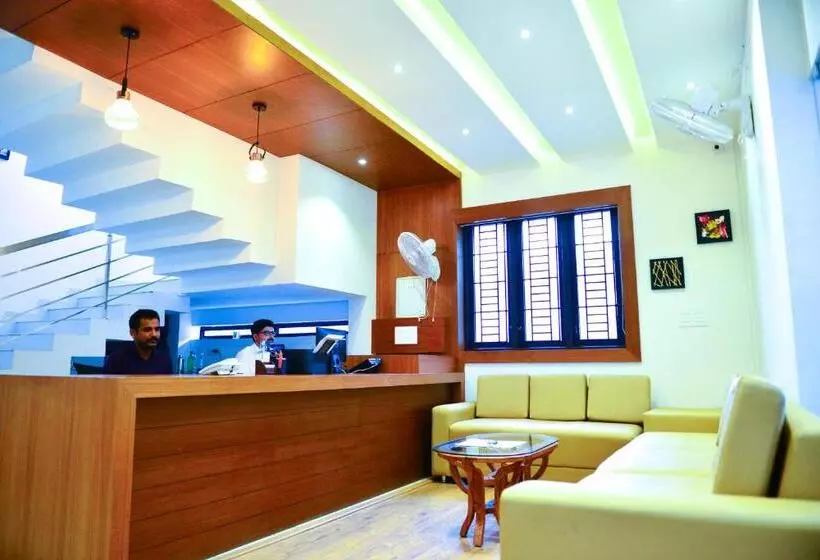 Hotelli Aura Residency