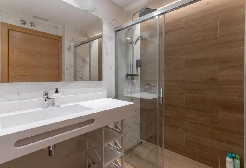 Eightrooms La Rioja Pension