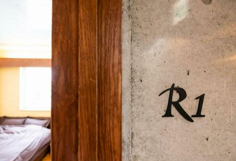 Отель Kugani Ya