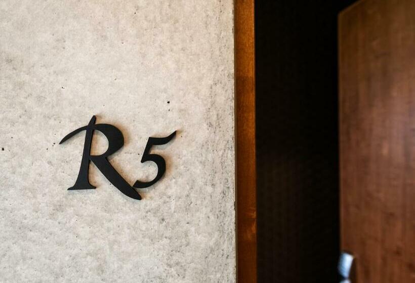 Отель Kugani Ya