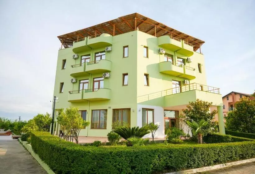 ホテル Paradise Laguna Vain