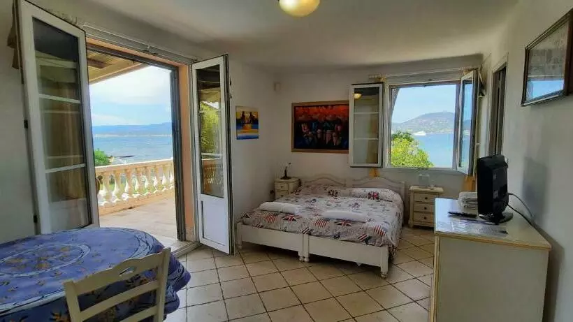 هتل Villa Playa Del Sol  B3