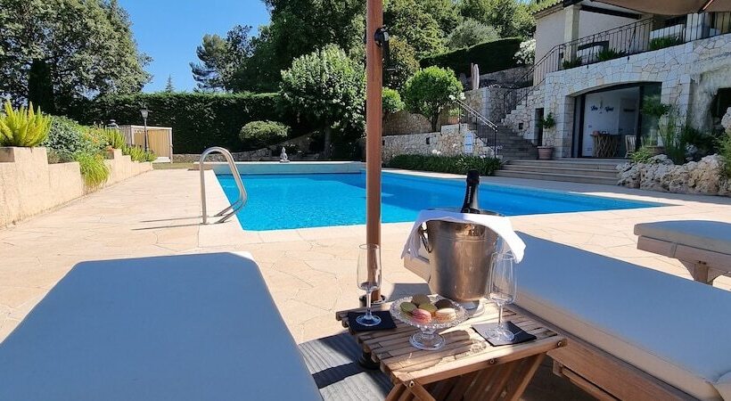 Loup Castel Boutique Hotel B&b