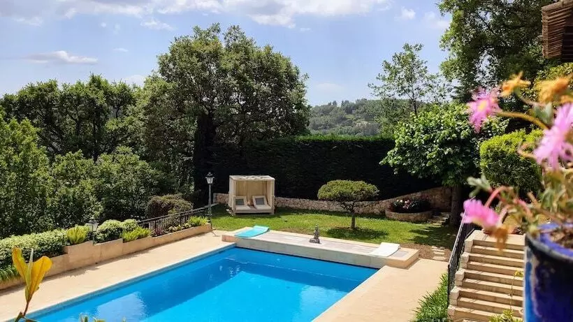 Loup Castel Boutique Hotel B&b