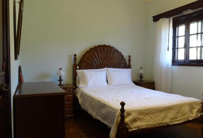 پانسیون Casa Portela