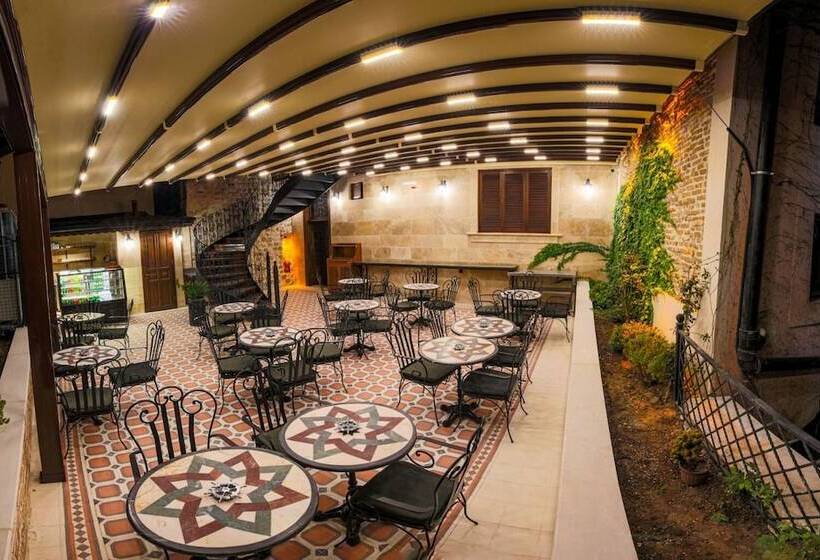 Sam Franss Boutique Otel