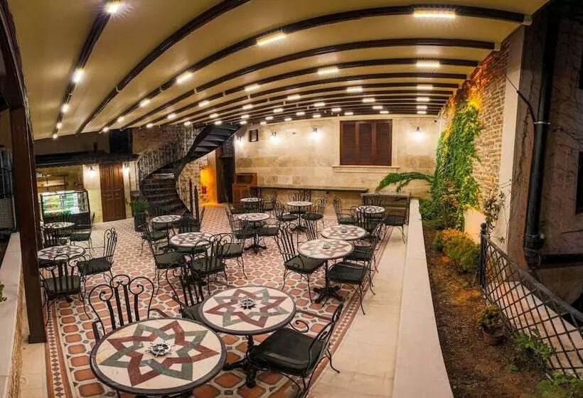 Sam Franss Boutique Otel