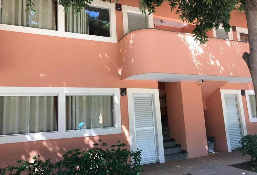 Diroma Fiori Com 1 Suíte E Banheiro Social Extra