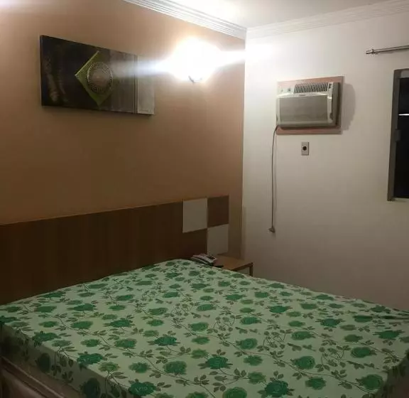 Diroma Fiori Com 1 Suíte E Banheiro Social Extra