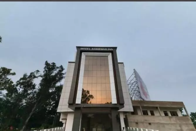 Hotelli Ashirwad Inn