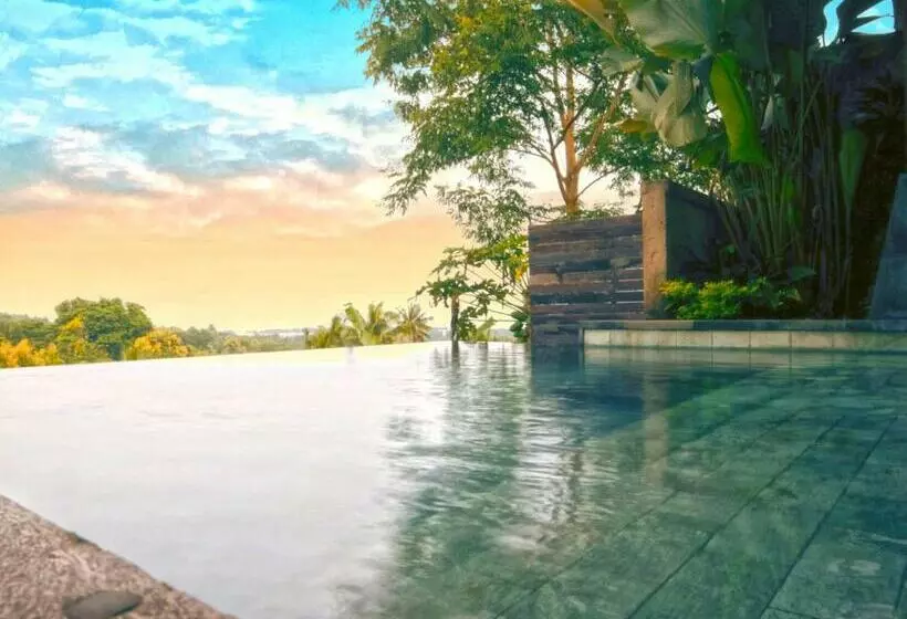 ベッドアンドブレックファースト Abinawa Hill