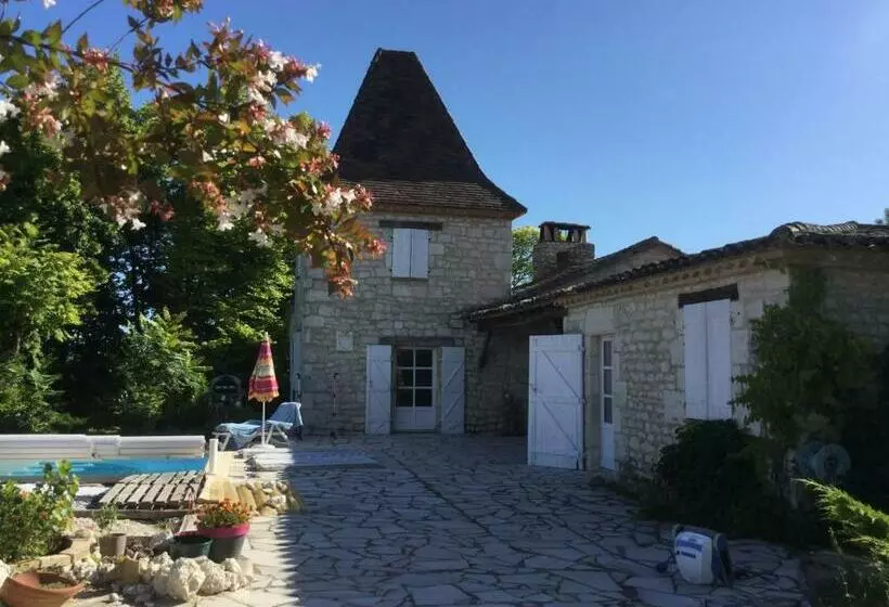 Aamiaismajoitus (B&B) Chez Patricia