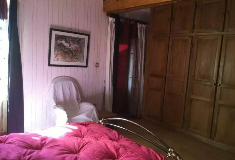 Aamiaismajoitus (B&B) Chez Patricia