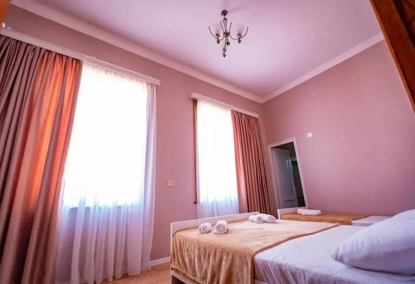 پانسیون Boutique Hotel Talaveri In Telavi
