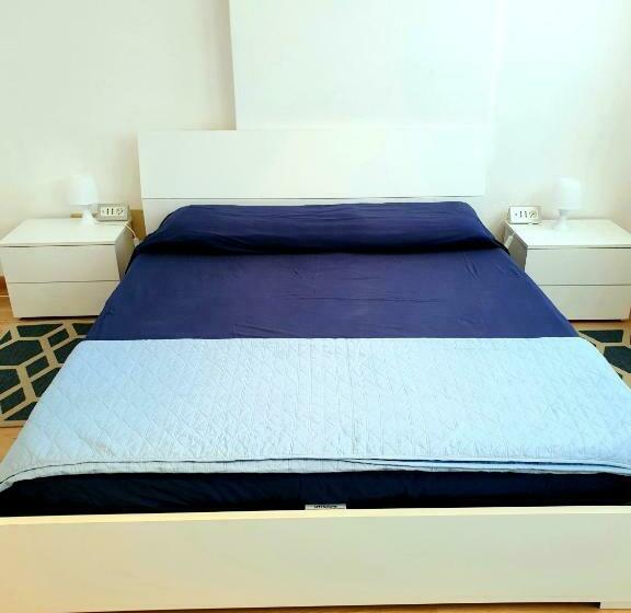 פנסיון Central City Rooms Garage Incluso