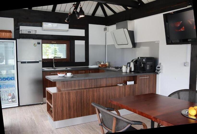 פנסיון Villa Unique