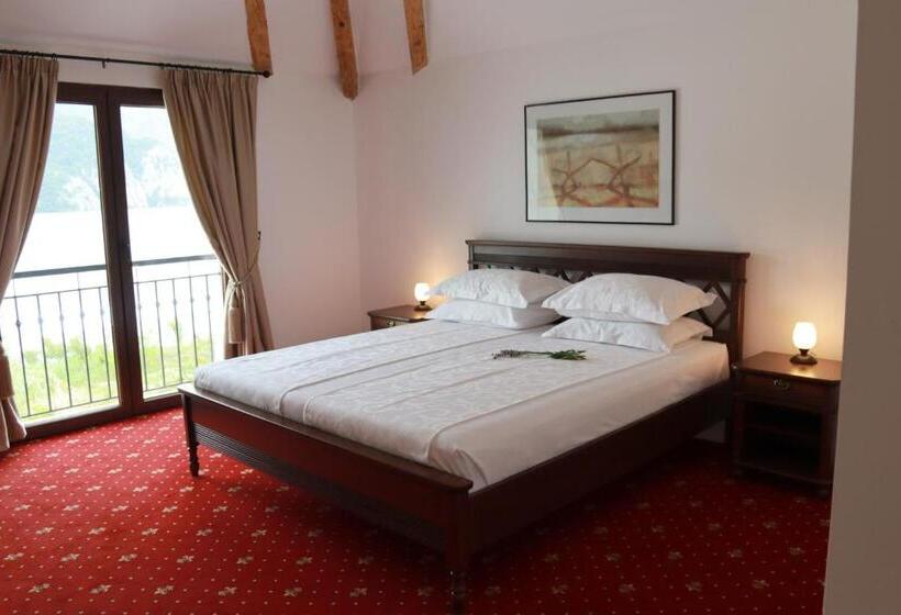 פנסיון Villa Unique