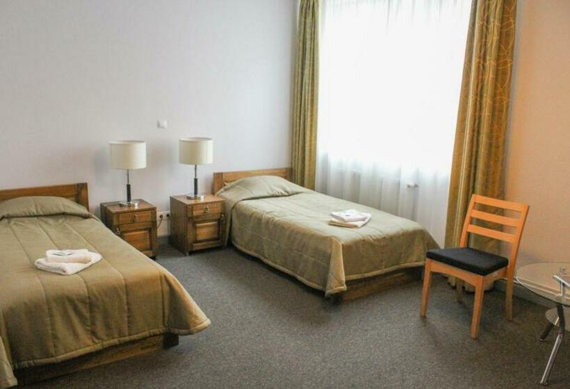 هاستل Valmieras Tehnikuma Dienesta Viesnīca