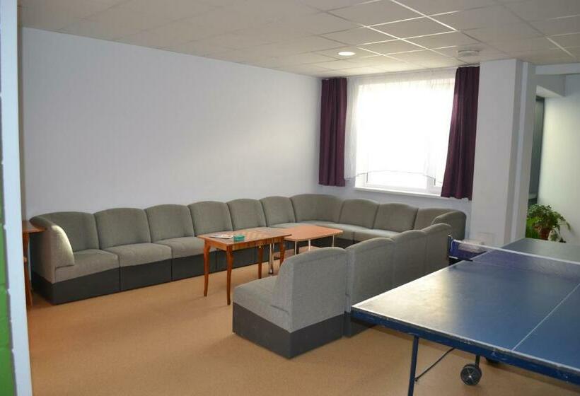 هاستل Valmieras Tehnikuma Dienesta Viesnīca