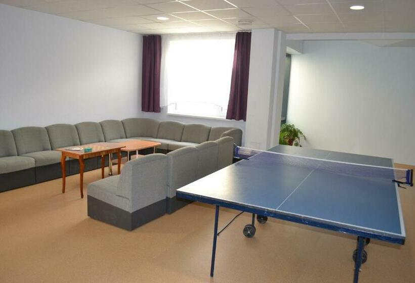 هاستل Valmieras Tehnikuma Dienesta Viesnīca