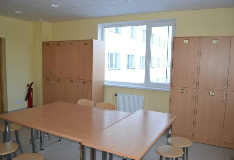 هاستل Valmieras Tehnikuma Dienesta Viesnīca