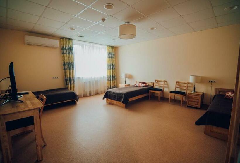 هاستل Valmieras Tehnikuma Dienesta Viesnīca