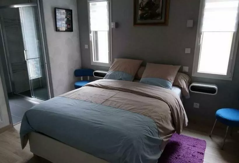 ベッドアンドブレックファースト Casa Luz   Chambre D Hôtes   Saint Lunaire