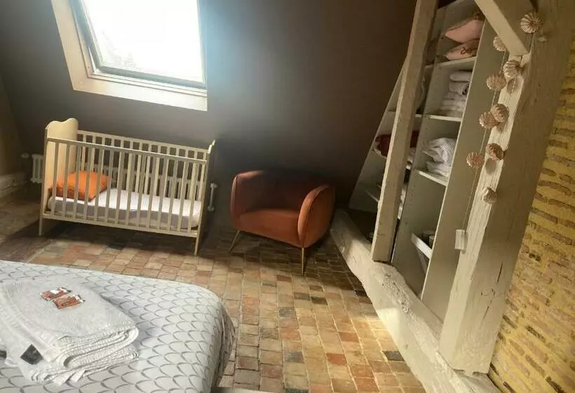 ペンション Chambre Alix