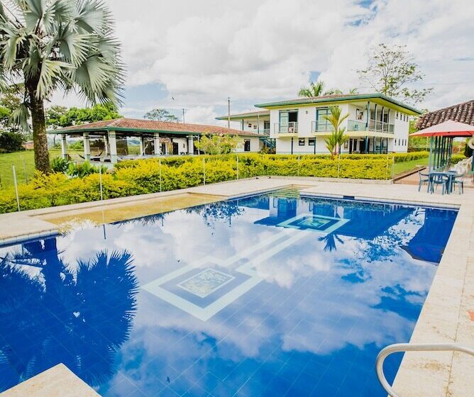 پانسیون Hacienda Araucaria Habitacion 10