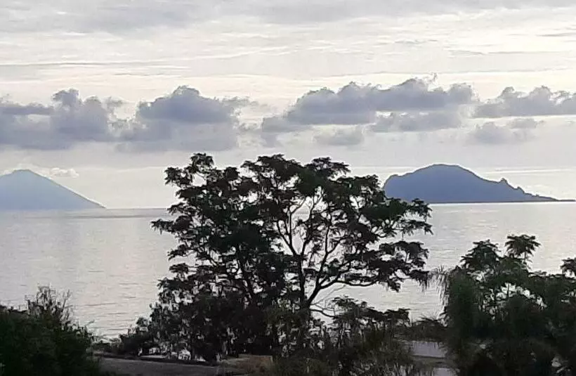 ペンション Villa Insolia Resort