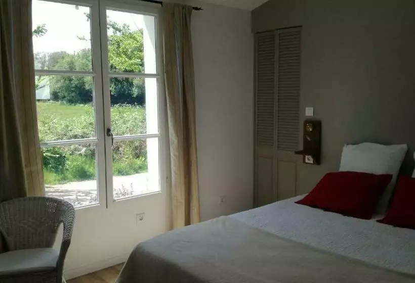 Majatalo Yeu Autrement