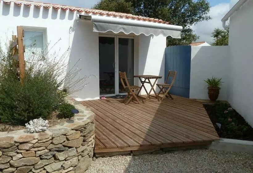 Majatalo Yeu Autrement