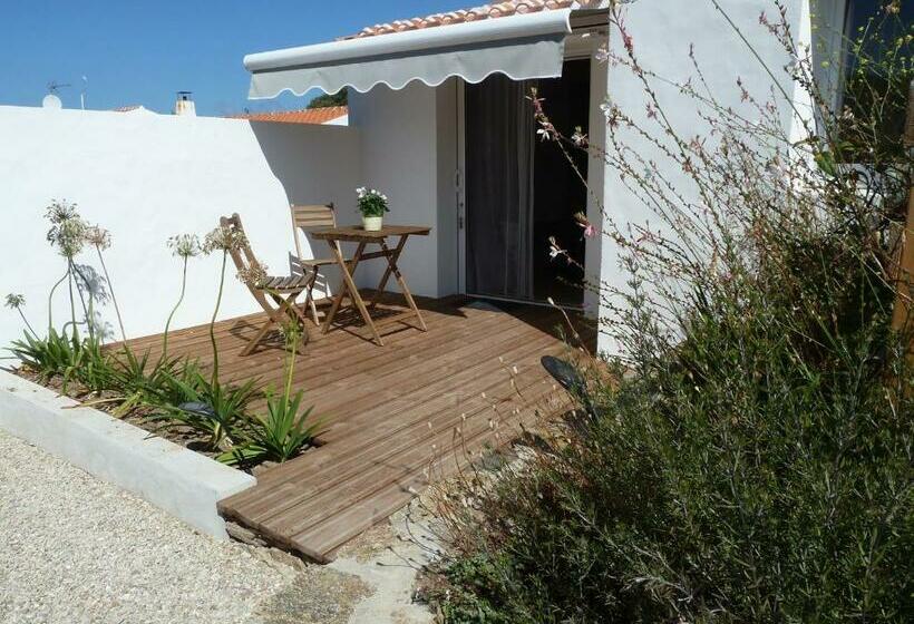 بنسيون Yeu Autrement