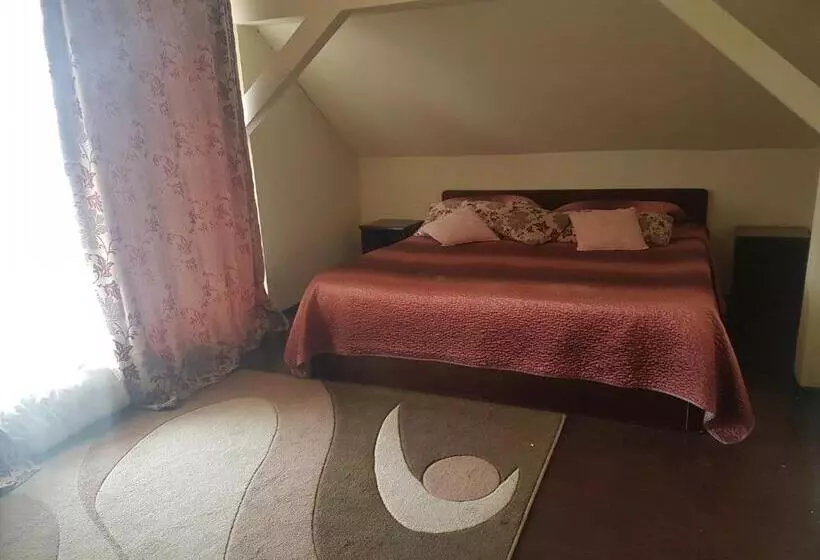 Aamiaismajoitus (B&B) Casa David