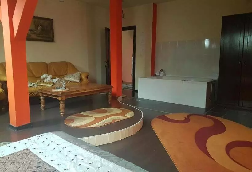 Aamiaismajoitus (B&B) Casa David