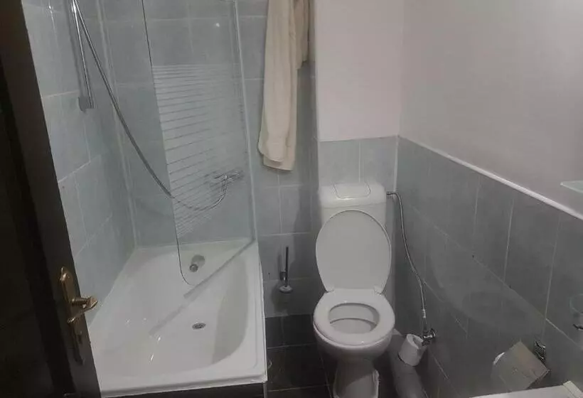 Aamiaismajoitus (B&B) Casa David