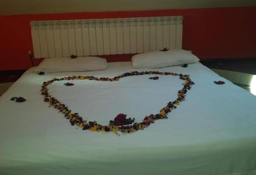 تختخواب و صبحانه Casa David