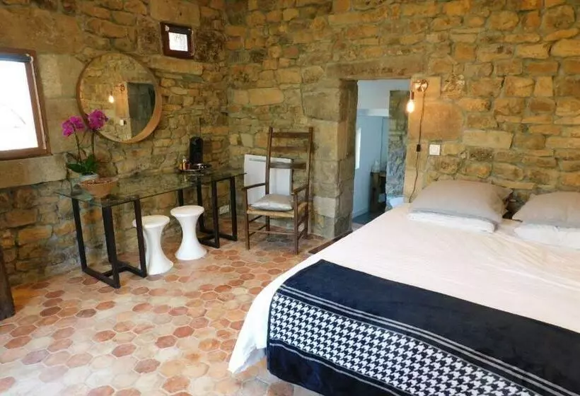 Aamiaismajoitus (B&B) Chambre D Hôtes Les Cerisiers