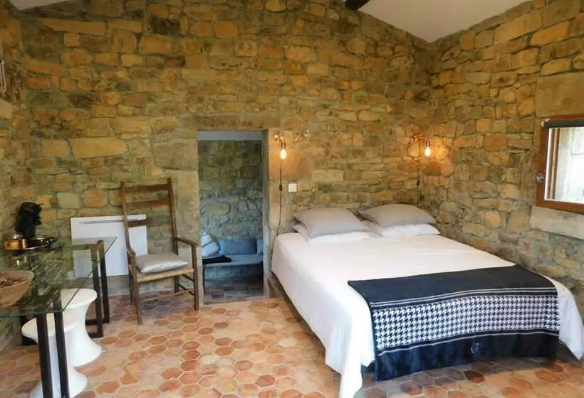 Aamiaismajoitus (B&B) Chambre D Hôtes Les Cerisiers