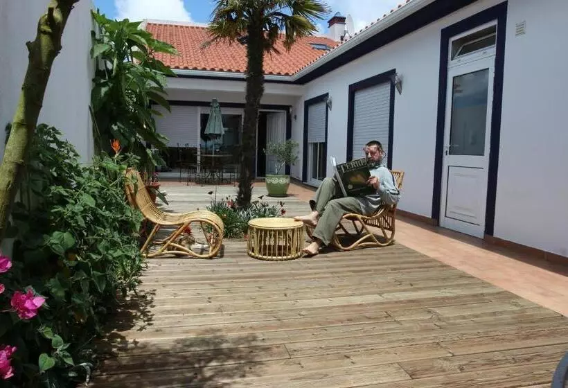 ベッドアンドブレックファースト Tir Na Nog