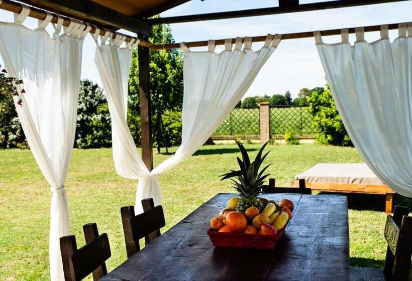 تختخواب و صبحانه Villaincanto