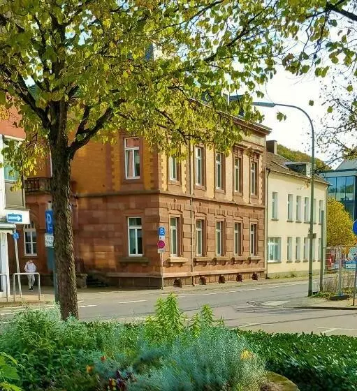 Hotelli Stadtvilla Laux