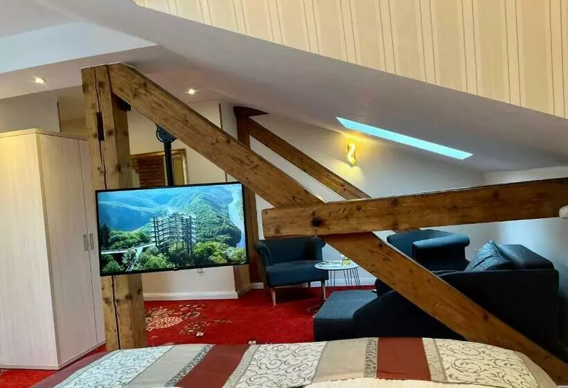 Hotelli Stadtvilla Laux