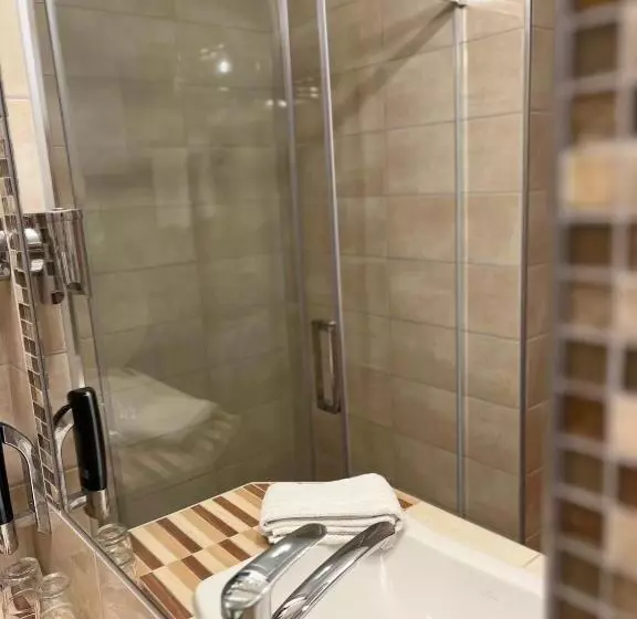 Hotelli Stadtvilla Laux