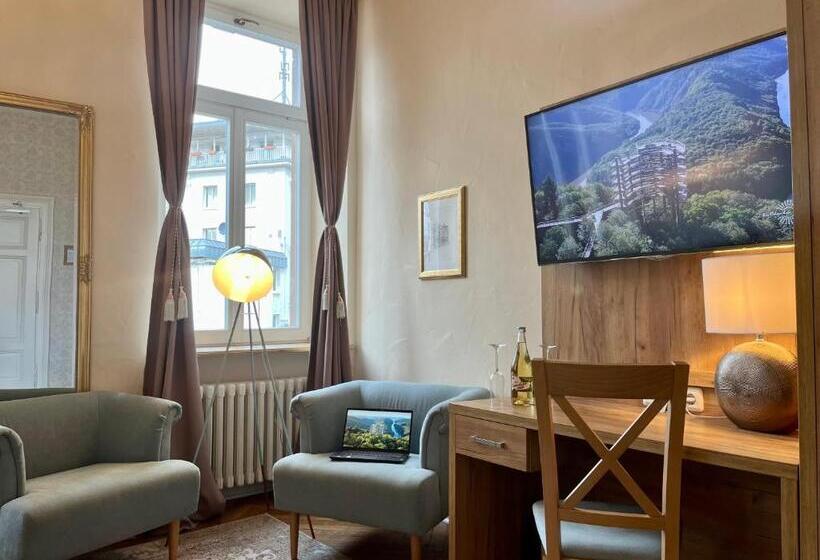 Hotelli Stadtvilla Laux